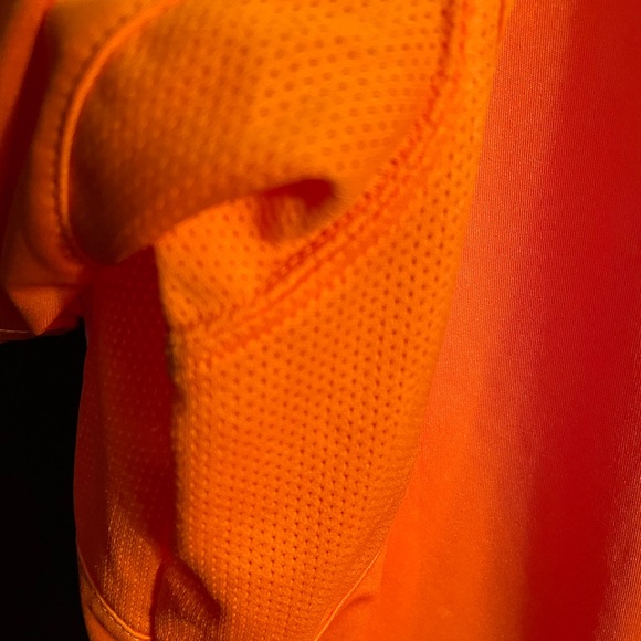 Men’s XL Wilson Jersey Round neck “T”, bright orange, breathable mesh underarm. - Picture 10 of 13